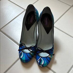 Emilio Pucci Blue and Black Heels with Artistic Design